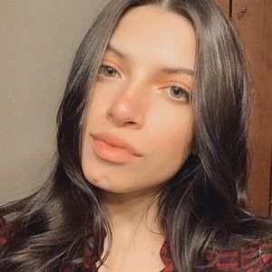 Meet your Posher, Eliana